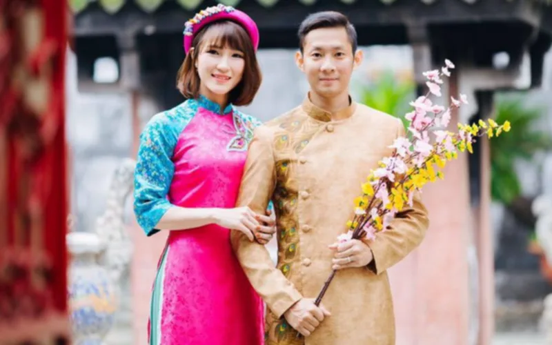 nguyen tien minh tuong dai song va hanh trinh thap sang cau long viet nam