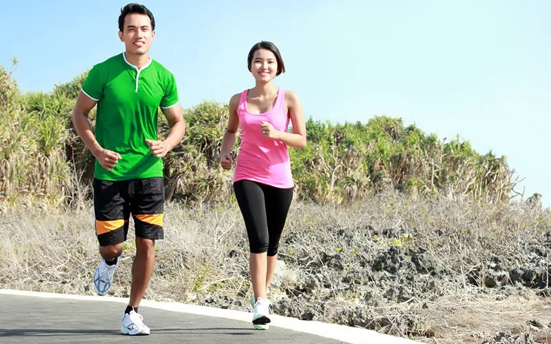 Chạy bộ là môn thể thao đơn giản, mang lại nhiều lợi ích toàn diện cho sức khỏe.